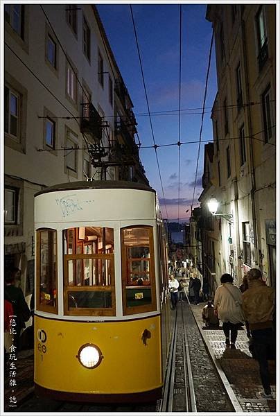 里斯本-Bica Funicular-7.JPG