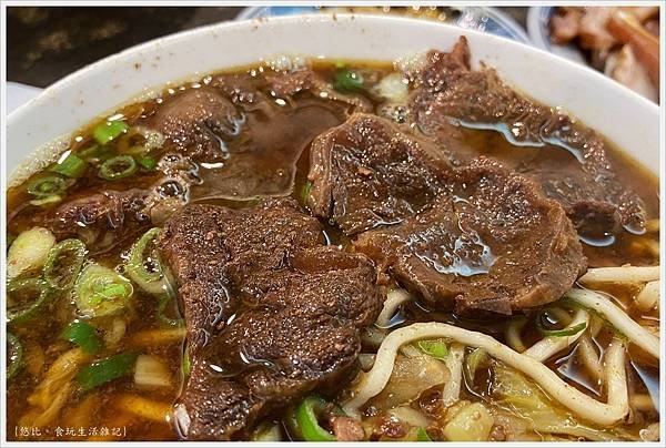 六六順牛肉麵-18.jpg