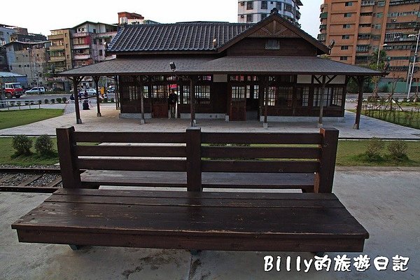 七堵鐵道公園08.jpg