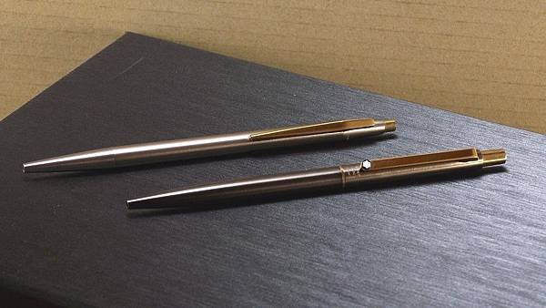 Titanium and normal steel ballpoint pen