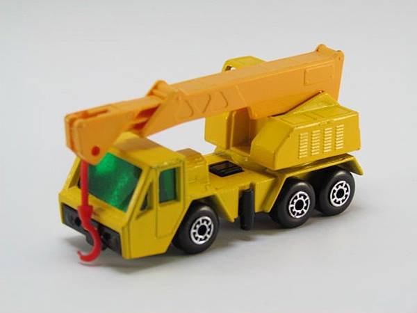 1976 SUPERFAST #49 CRANE TRUCK