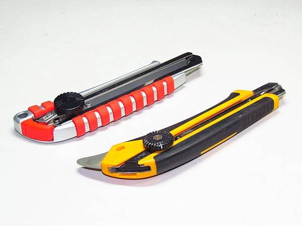 NT CUTTER L-600GP &amp; OLFA L-5 01