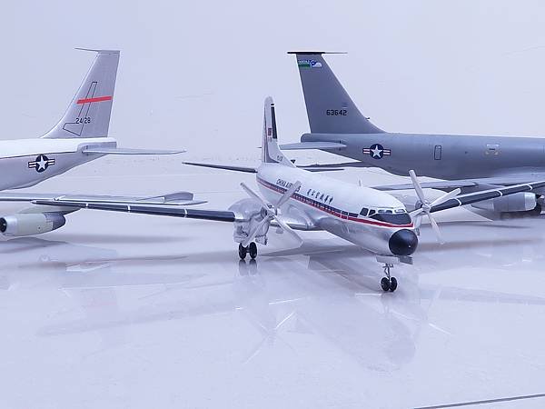 老模新照之 AMT KC-135  AMTECH EC-13