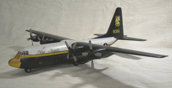 1/72 Italeri C-130H Blue Angels 