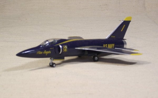 1/72 Hasegawa F11F-1 Blue Angels