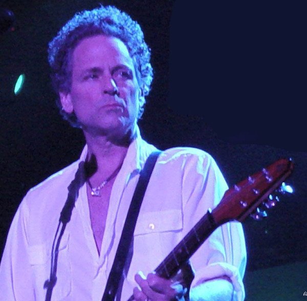 Lindsey Buckingham12.jpg