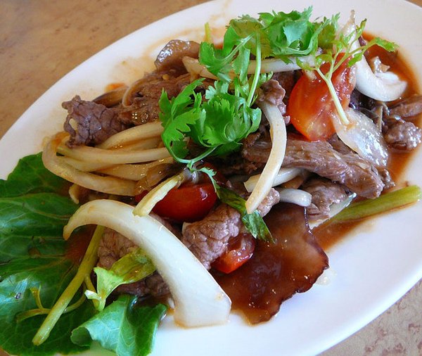 泰陽城-涼拌牛肉