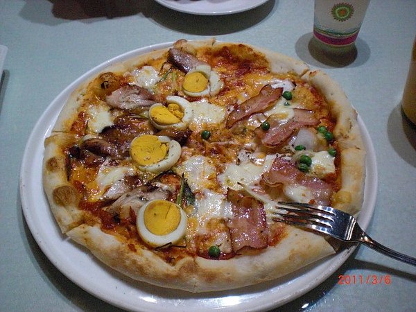 CIMG5467雙拼 照燒雞肉比薩 Teriyaki Chicken Pizza +培根比薩 Bacon &amp; Mashed Potato Pizza.JPG