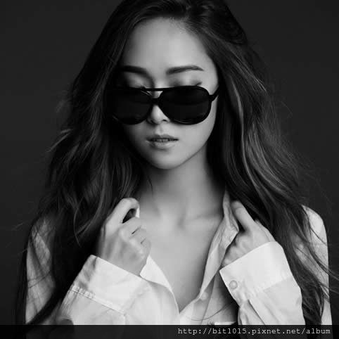 blanc_101014_02.jpg