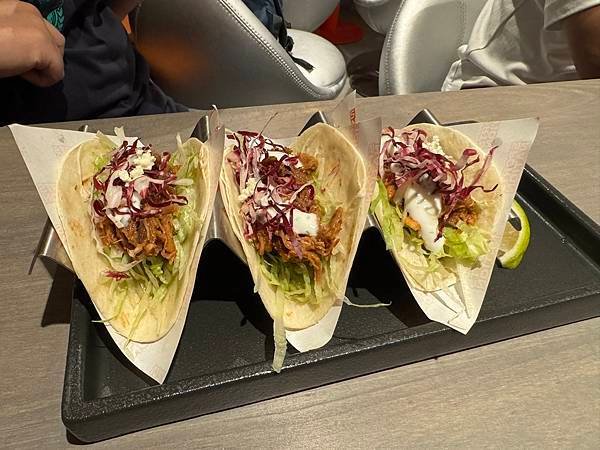 台北大巨蛋美食》SPORTS NATION電子酒精交易所