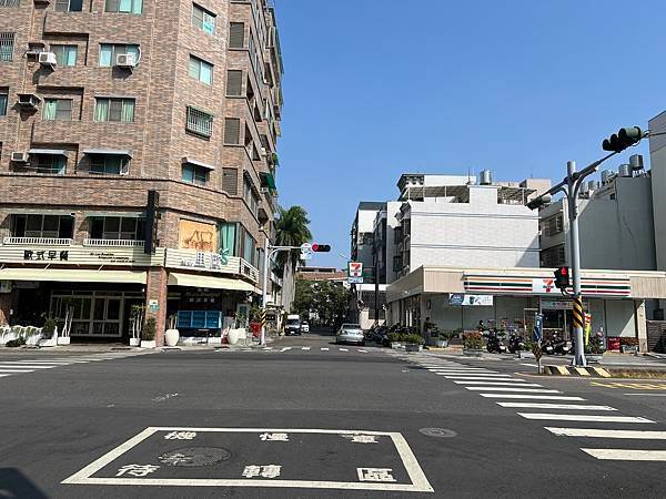 安平國小旁名門天下1樓平車美三房-已成交