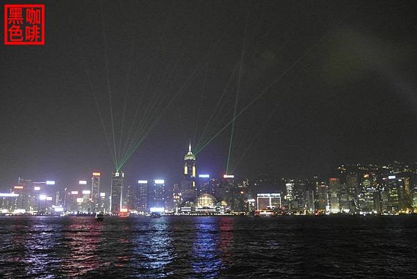 香港10個必遊景點：維多利亞港– 幻彩詠香江、星光大道