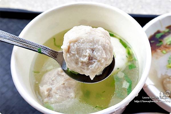 金光肉圓大甲 大甲拜拜美食 第一市場金光肉圓 超人氣美食 大甲鎮瀾宮周邊美食 Restaurants near Dajia Jenn Lann Temple Dajia Jenn Lann Temple Dajia Mazu Temple Taiwanese Food in DajiaDSC04812.JPG