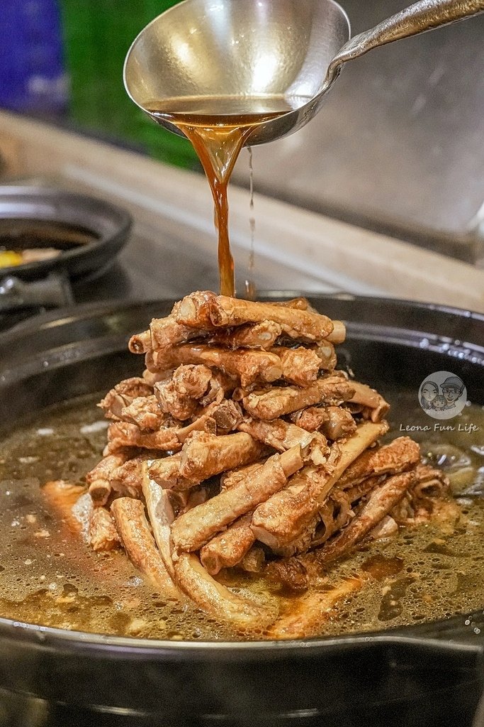 台中吃到飽推薦潮港城太陽百匯鮪魚生魚片養生湯牛排釜山海鮮季DSC02418-2.jpg