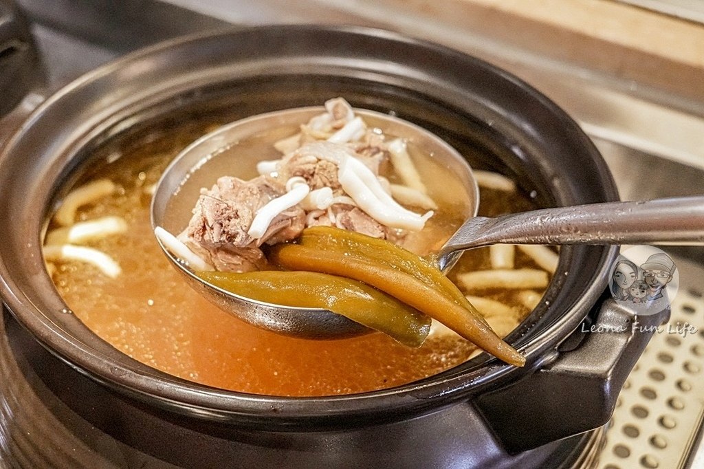 台中吃到飽推薦潮港城太陽百匯鮪魚生魚片養生湯牛排釜山海鮮季DSC02413-2.jpg