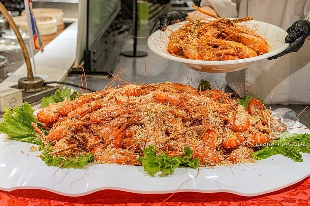 台中吃到飽推薦潮港城太陽百匯鮪魚生魚片養生湯牛排釜山海鮮季DSC02496-2.jpg