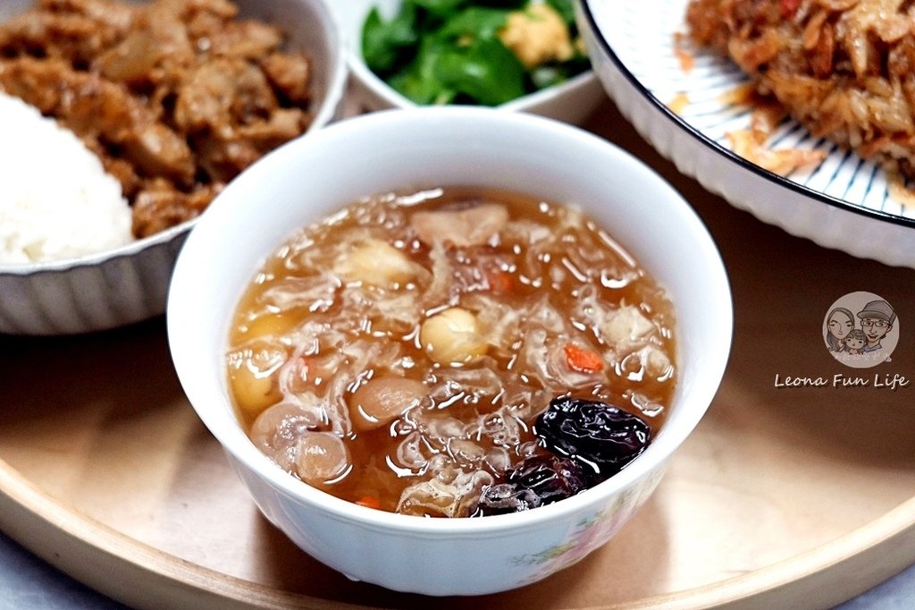 團購宅配美食森御鮮黑蒜頭雞湯胡椒豬肚雞湯DSC03020.JPG