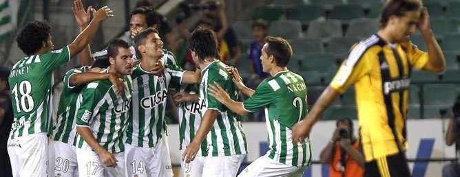 Betis-celebra-gol.jpg