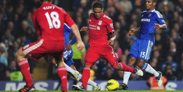 Chelsea-Liverpool-Glen-Johnson-Premier-League+cropped.jpg