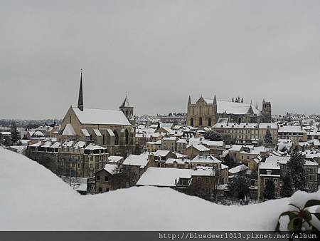 Poitiers naige 03.JPG