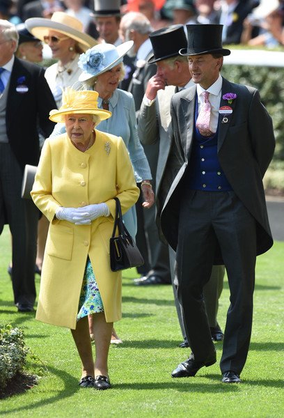 Queen+Elizabeth+II+Royal+Ascot+2017+Day+2+qTKJfKipndbl.jpg