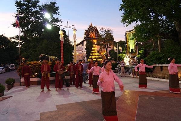 chiangmai130.jpg