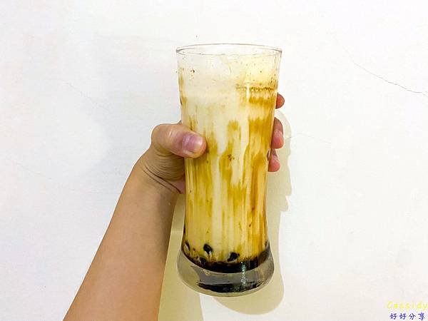 LINE_ALBUM_徐可波_220830_5.jpg