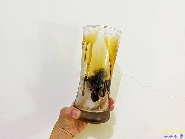 LINE_ALBUM_徐可波_220830_8.jpg