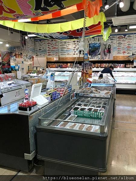 日本高速公路休息站-刈谷PA &amp; 刈谷ハイウェイオアシス