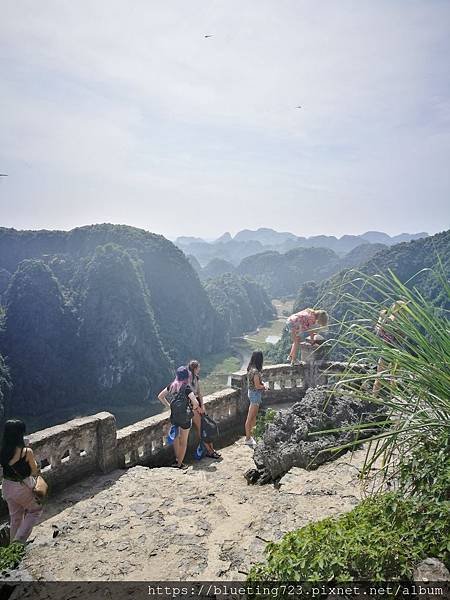 越南‧寧平《陸龍灣Mua Cave》10.jpg