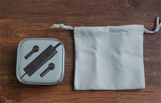 小米降噪耳機開箱