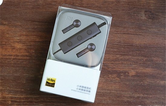 小米降噪耳機開箱