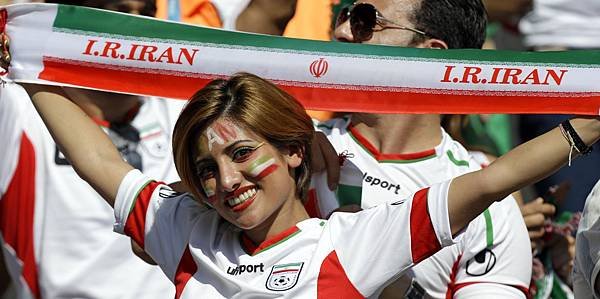 2014-World-Cup-fans-07.jpg