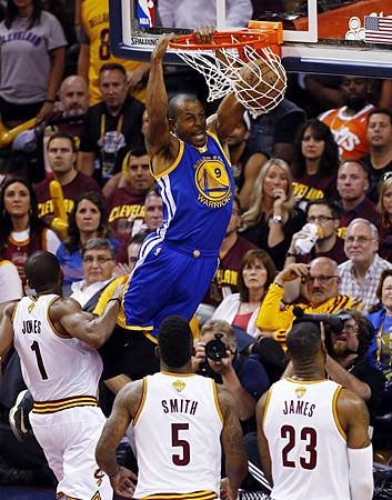 2015-06-17_NBA-FINALS-011.jpg