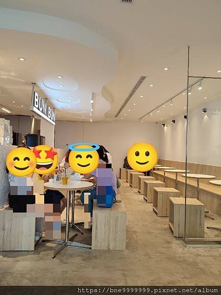 LINE_ALBUM_棒棒_220903_1.jpg