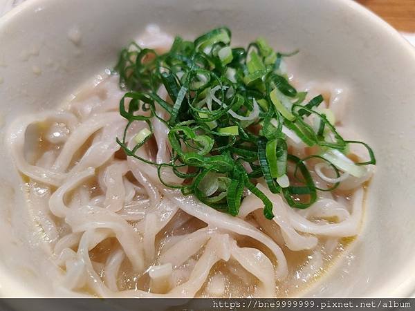 LINE_ALBUM_樂蝦拉麵 來自新加坡_240225_6.jpg