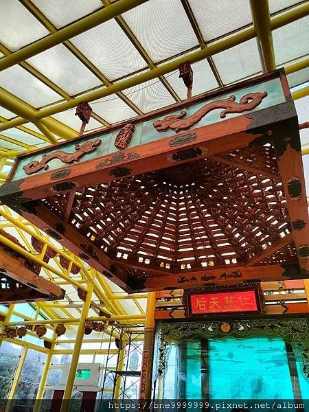 LINE_ALBUM_台灣玻璃館+玻璃媽祖廟_240520_39.jpg