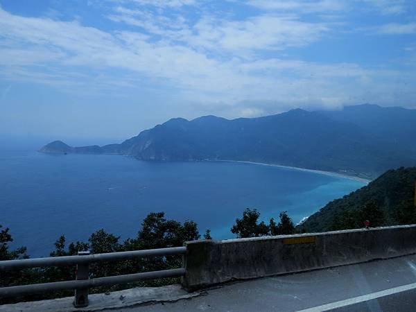 背包侶行。環島四日。蘇花公路