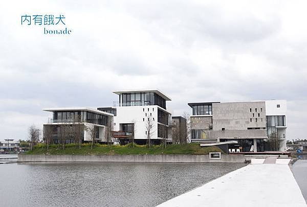 若輕新人文渡假旅館