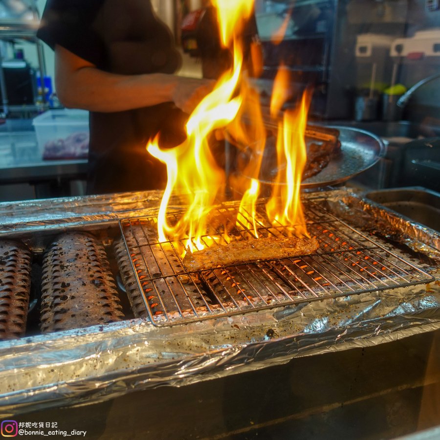 虎藏燒肉丼食所 新竹民族店 用餐環境