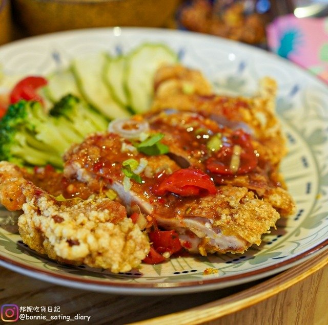 艷麗南洋料理羅望子椒麻雞
