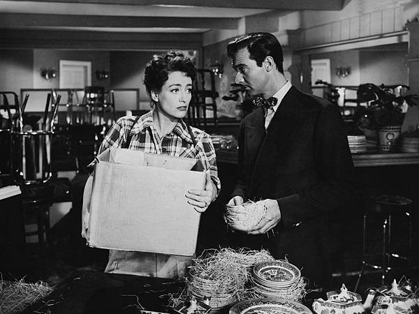 《慾海情魔》Mildred Pierce | 1945 | 