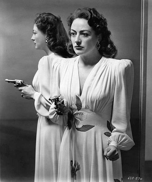 《慾海情魔》Mildred Pierce | 1945 | 