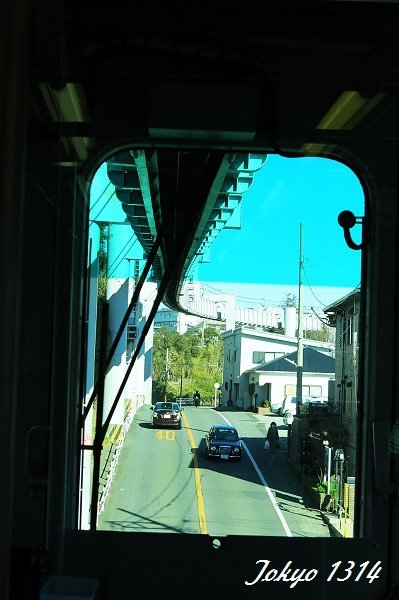 131230懸吊式列車14.jpg