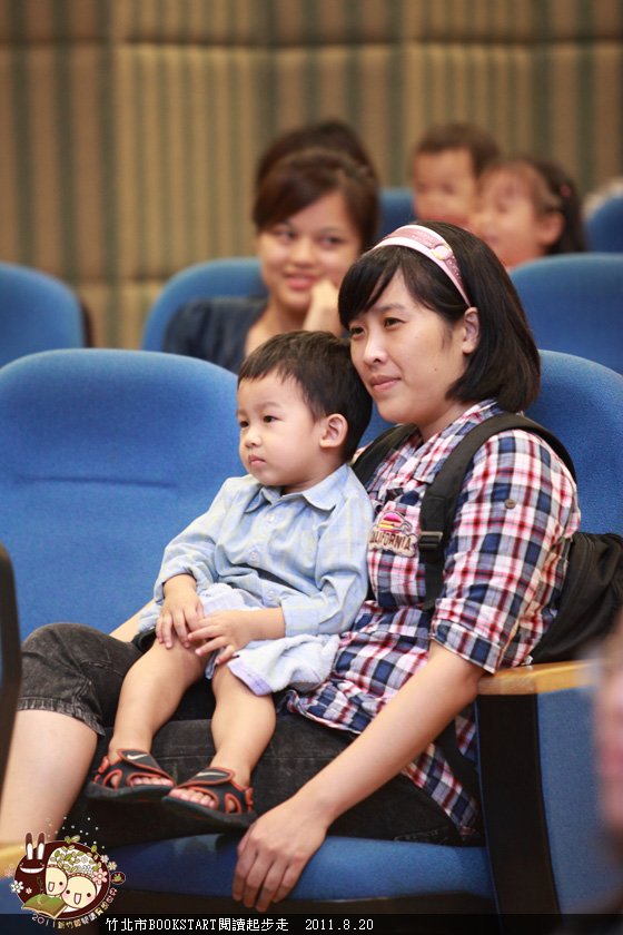 BookStart2011_123.JPG