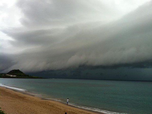 海嘯雲