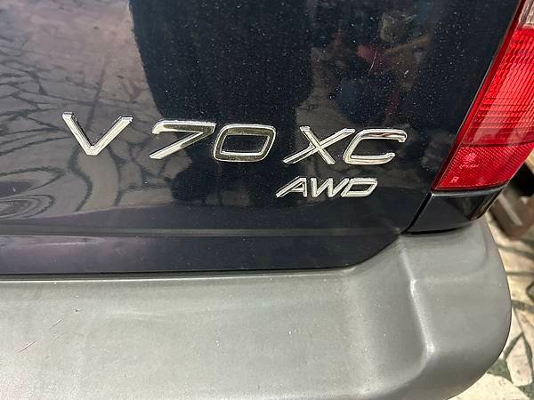 V70XC 方向機高壓油管漏油更換