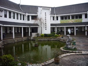 03-信義宗校園.jpg