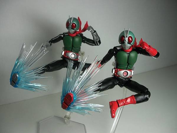 SHF 仮面ライダー1号＆2号 (28).JPG