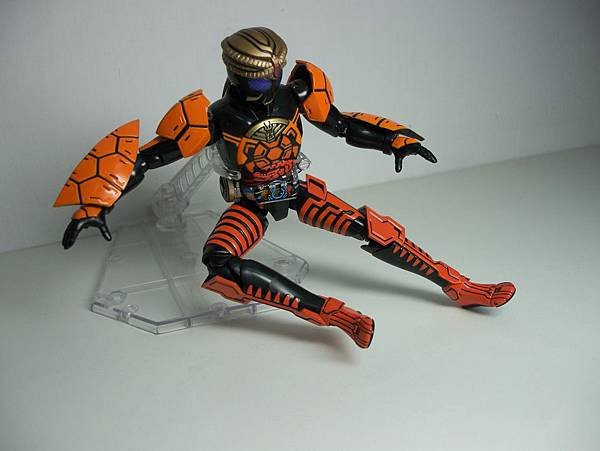 SHF 仮面ライダーオーズ ブラカワニコンボ (13).JPG